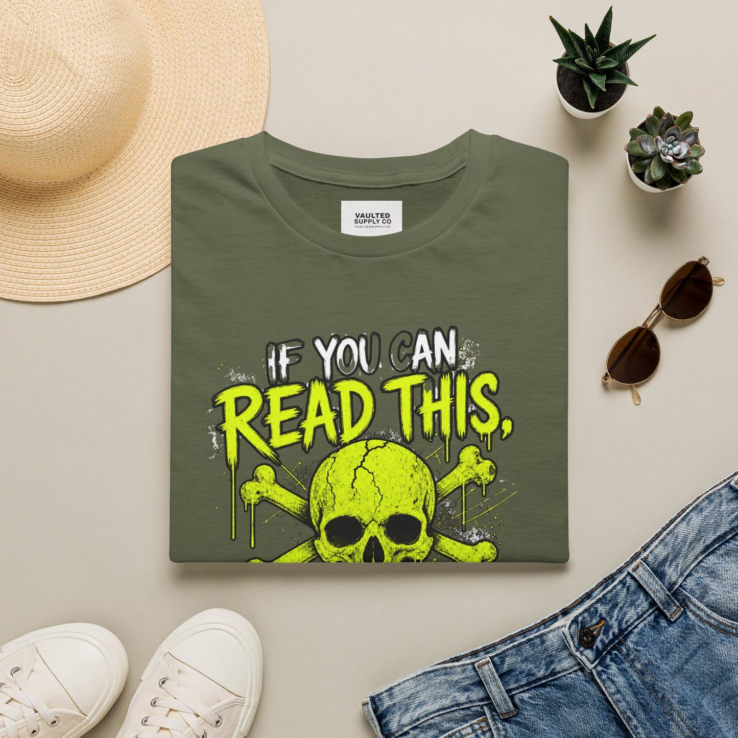 Skull 'If You Can Read This You're Too Close' T-Shirt