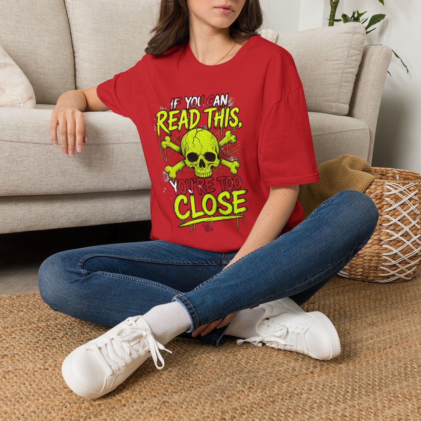 Skull 'If You Can Read This You're Too Close' T-Shirt