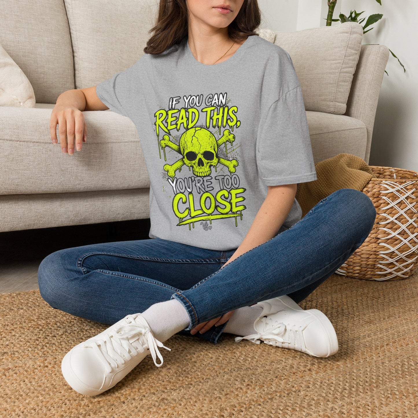 Skull 'If You Can Read This You're Too Close' T-Shirt
